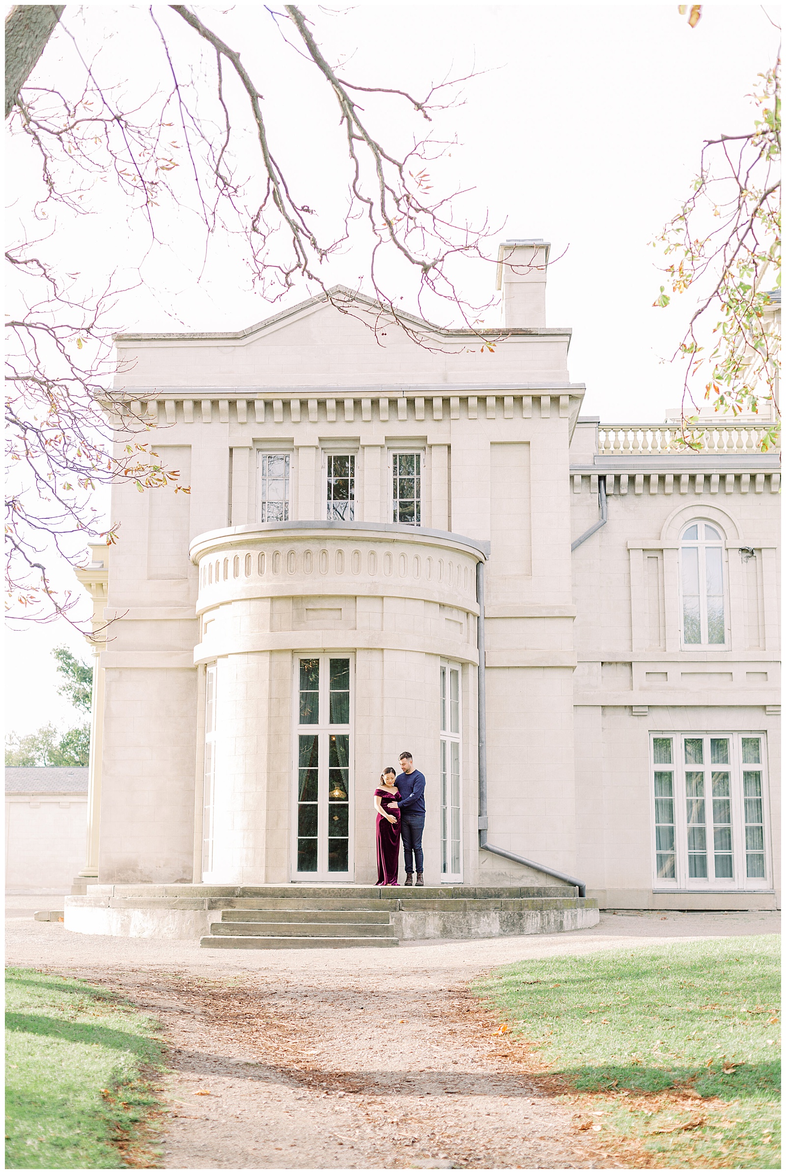  Couple at Dundurn Castle Maternity Session