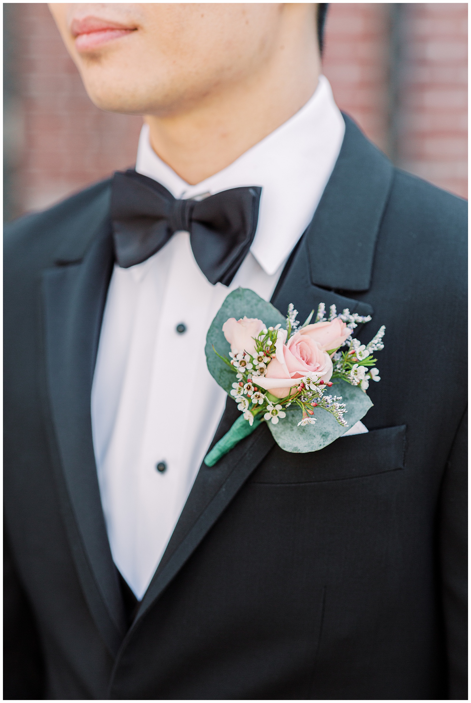Wes' boutonniere